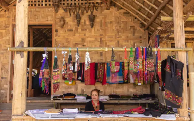 Shop for Local Handicrafts and Tribal Art 