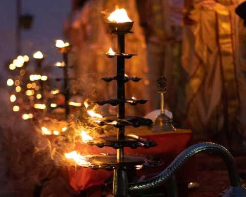 Experience-the-Spiritual-Vibes 