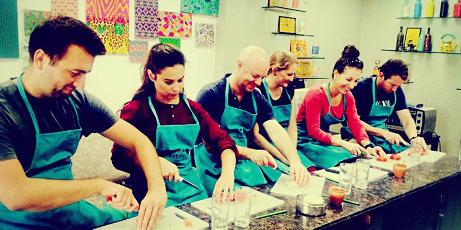 Private Home Cooking tour in Delhi