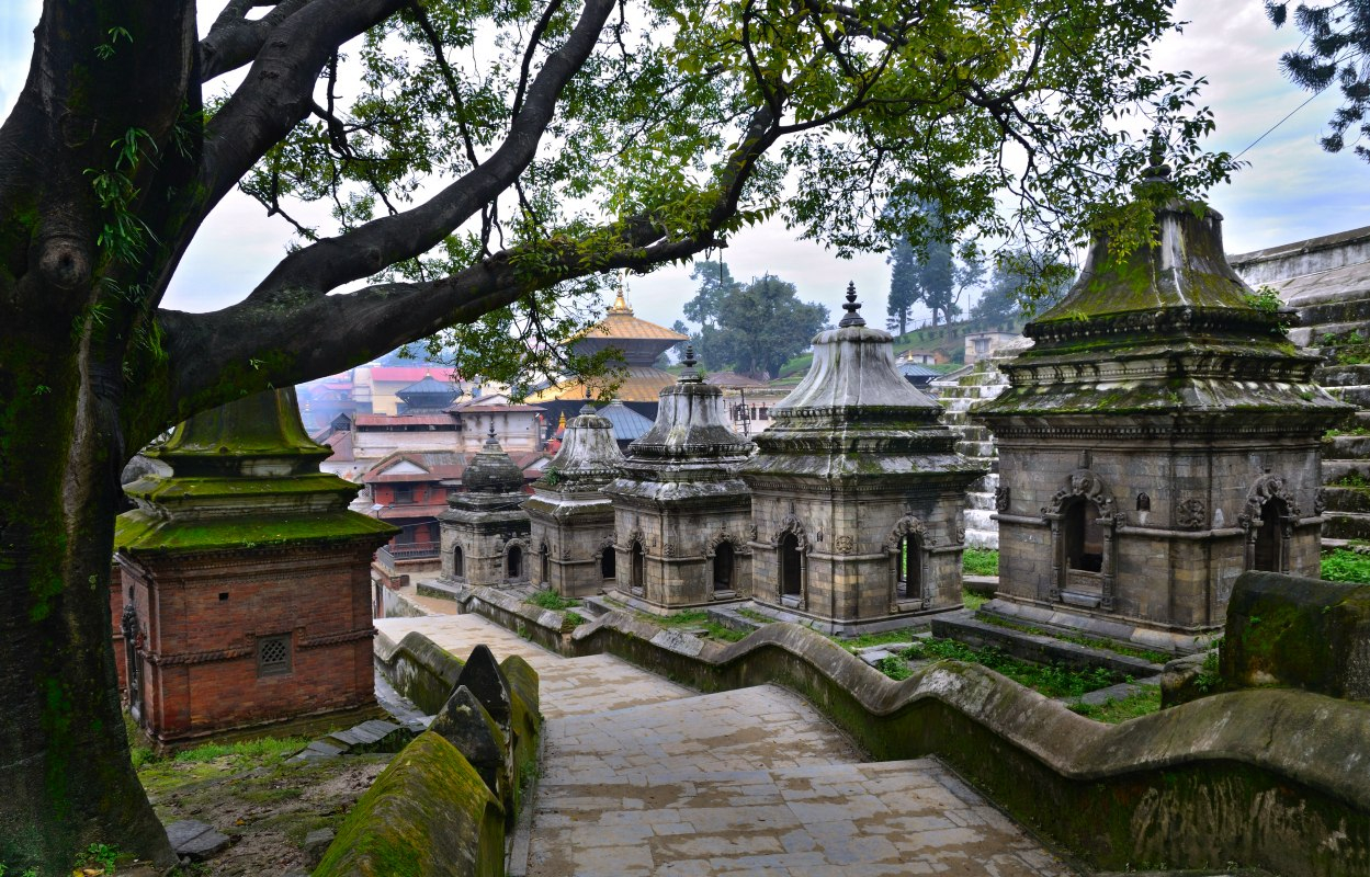 Pashupatinath temple Nepal tour- GeTS Holidays