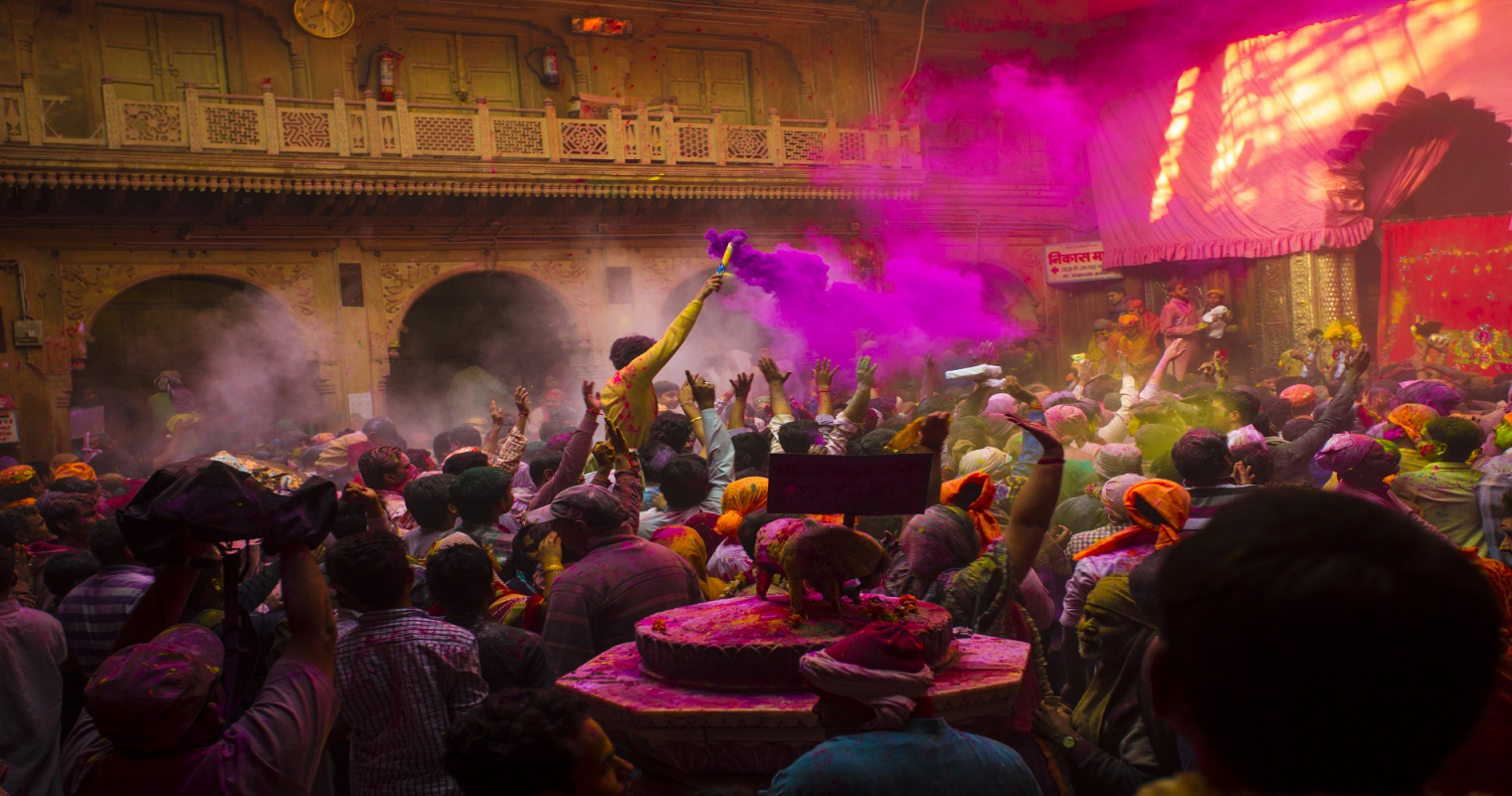 holi tour in vrindavan
