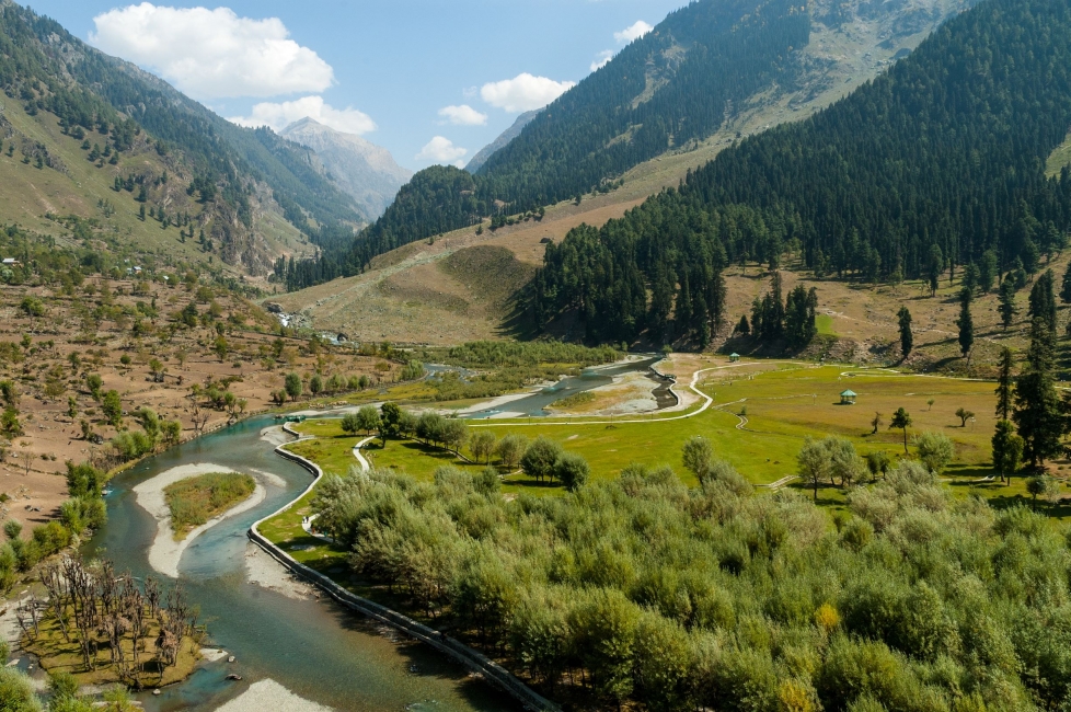 Essence of Kashmir and Ladakh