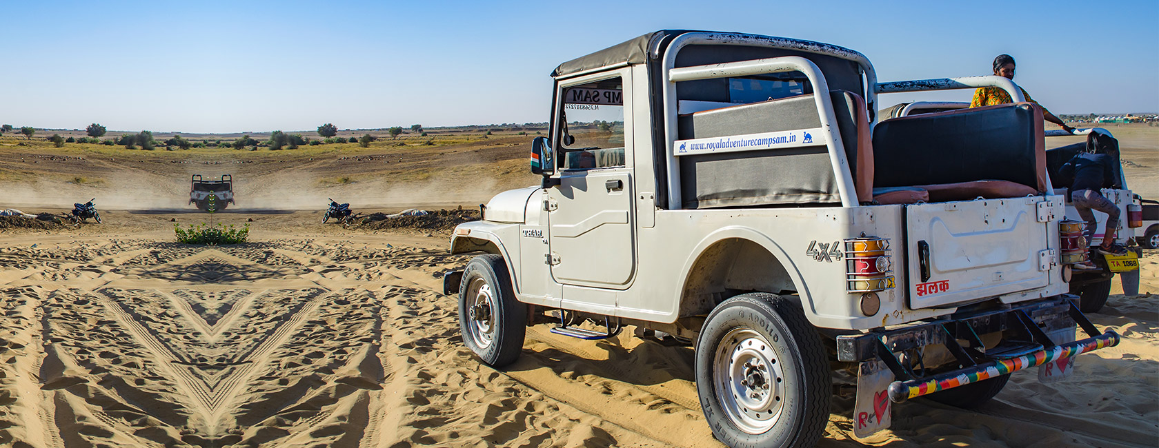 Over Night Luxury Camp with Jeep Safari in Jaisalmer